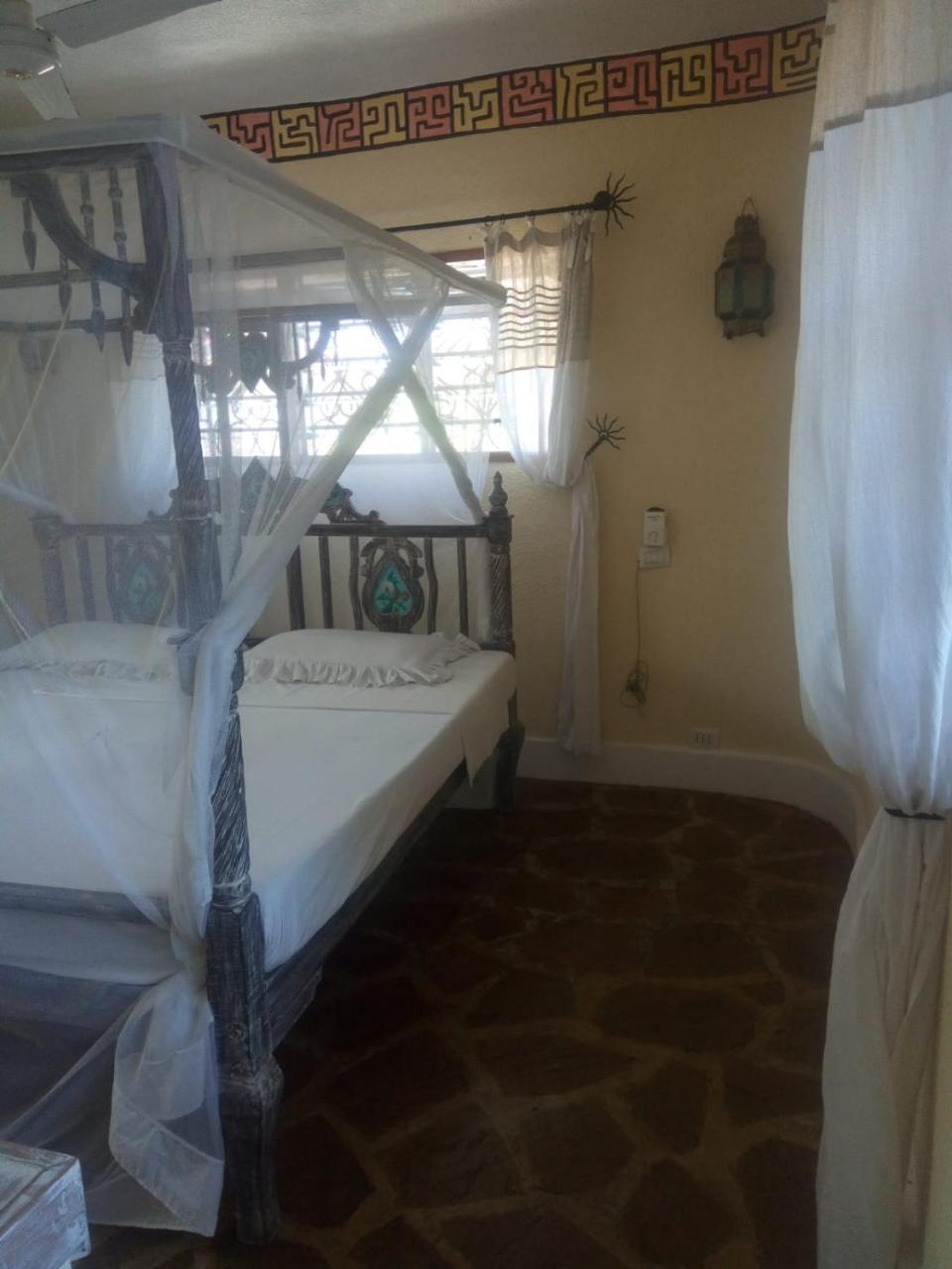 Bed and Breakfast Pashmina House Watamu Zewnętrze zdjęcie