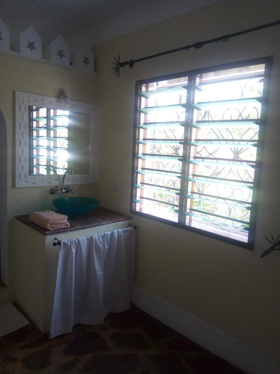Bed and Breakfast Pashmina House Watamu Zewnętrze zdjęcie